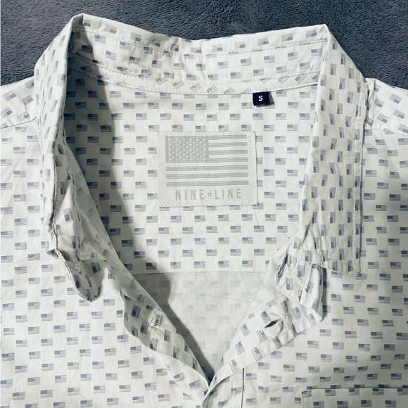 Men’s White Nine Line Button Down - Picture 3 of 8
